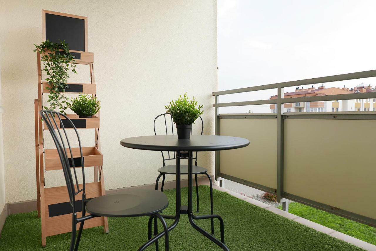Apartament Jantarowa Люблин Екстериор снимка